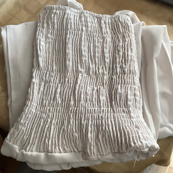 Womens Jumpsuit White Small Sleeveless Ruffled Smocked Bodice & Wide-Leg Design - Picture 3 of 10